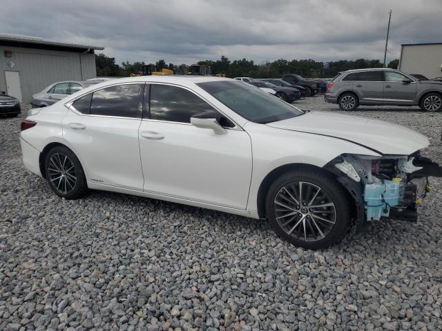 Photo 4 from auction – 2022 LEXUS ES 300H BA with VIN 58ADA1C17NU022994
