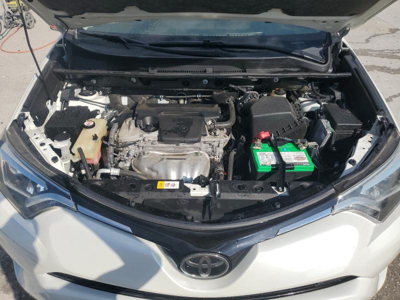 Photo 12 from auction – 2017 TOYOTA RAV4 LIMIT with VIN JTMYFREV1HD107606