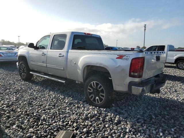 Photo 2 from auction – 2011 GMC SIERRA K25 with VIN 1GT121C8XBF110320