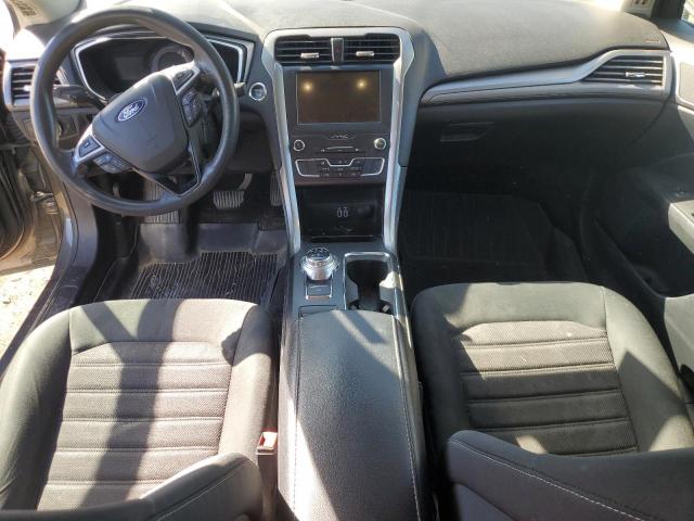 Foto 8 de la subasta – 2019 FORD FUSION con VIN 3FA6P0LU2KR285846