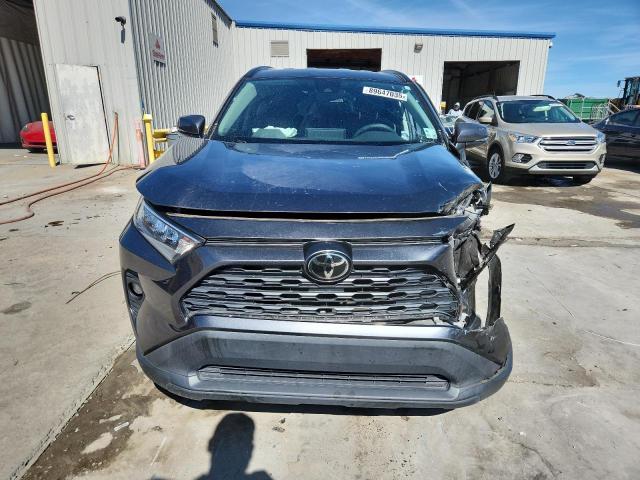 Photo 5 from auction – 2021 TOYOTA RAV4 with VIN 2T3W1RFV8MC100879