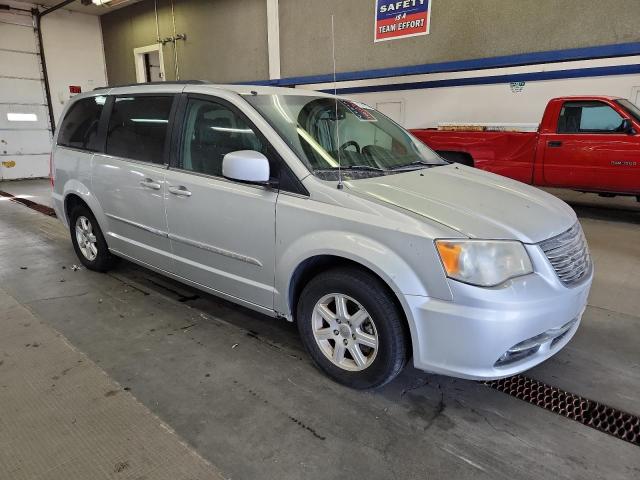 Photo 4 from auction – 2012 CHRYSLER TOWN & COU with VIN 2C4RC1BG3CR252009