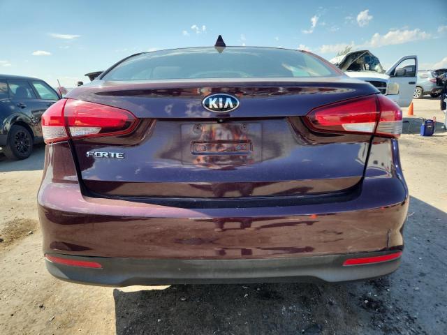 Photo 6 from auction – 2018 KIA FORTE LX with VIN 3KPFL4A78JE248932