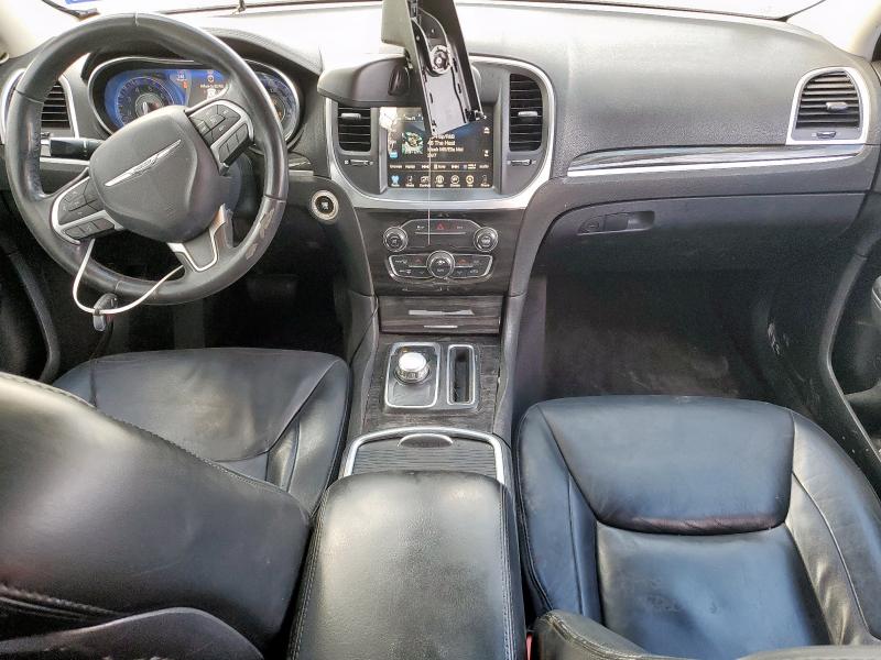 Zdjęcie 8 z aukcji – 2015 CHRYSLER 300 LIMITE z VIN 2C3CCAAG9FH838039