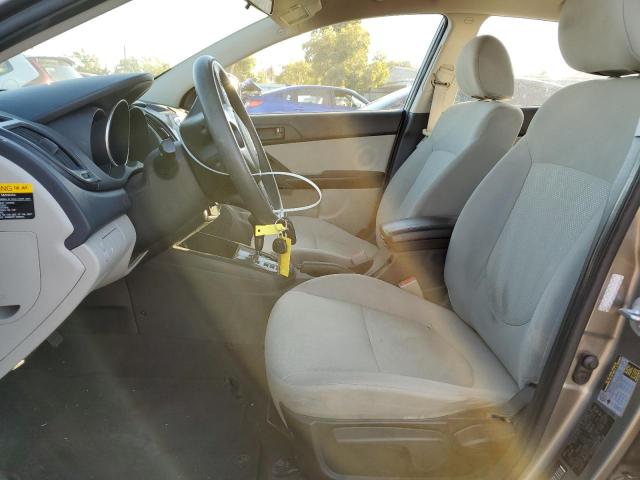 Photo 7 from auction – 2010 KIA FORTE EX with VIN KNAFU4A2XA5810386