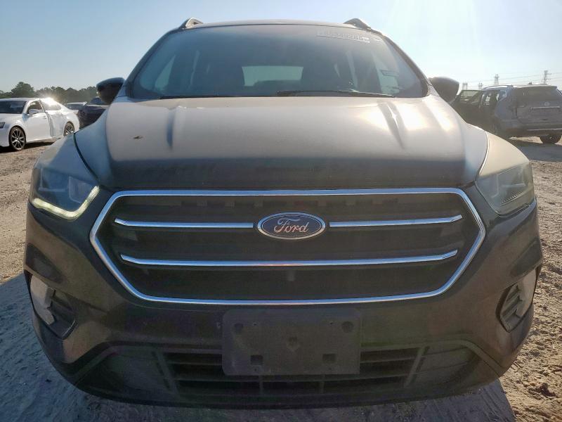 Photo 5 from auction – 2017 FORD ESCAPE SE with VIN 1FMCU0GD3HUC24616