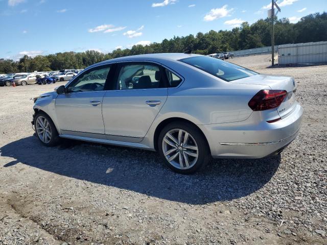Photo 2 from auction – 2017 VOLKSWAGEN PASSAT SEL with VIN 1VWCT7A33HC062277