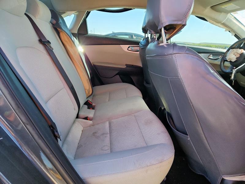 Photo 10 from auction – 2023 KIA FORTE with VIN 3KPF24AD7PE678503