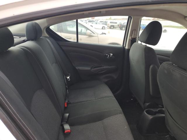 Photo 10 from auction – 2018 NISSAN VERSA S with VIN 3N1CN7AP1JL827872