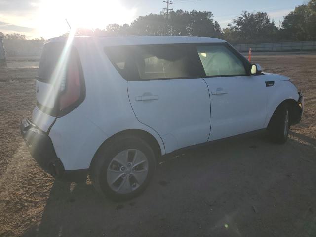 Photo 3 from auction – 2014 KIA SOUL with VIN KNDJN2A21E7045951