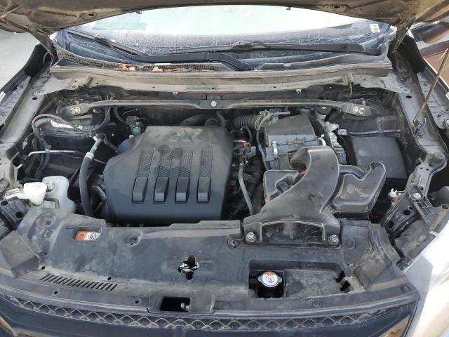Photo 12 from auction – 2018 MITSUBISHI ECLIPSE CR with VIN JA4AT4AA5JZ064813