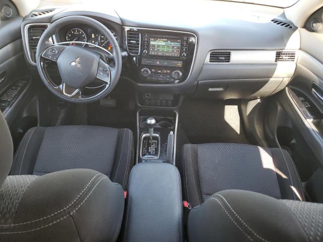 Photo 8 from auction – 2017 MITSUBISHI OUTLANDER with VIN JA4AD2A39HZ033450