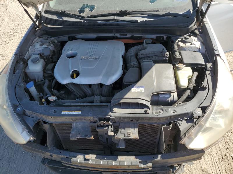 Photo 11 from auction – 2011 HYUNDAI SONATA HYB with VIN KMHEC4A40BA005455