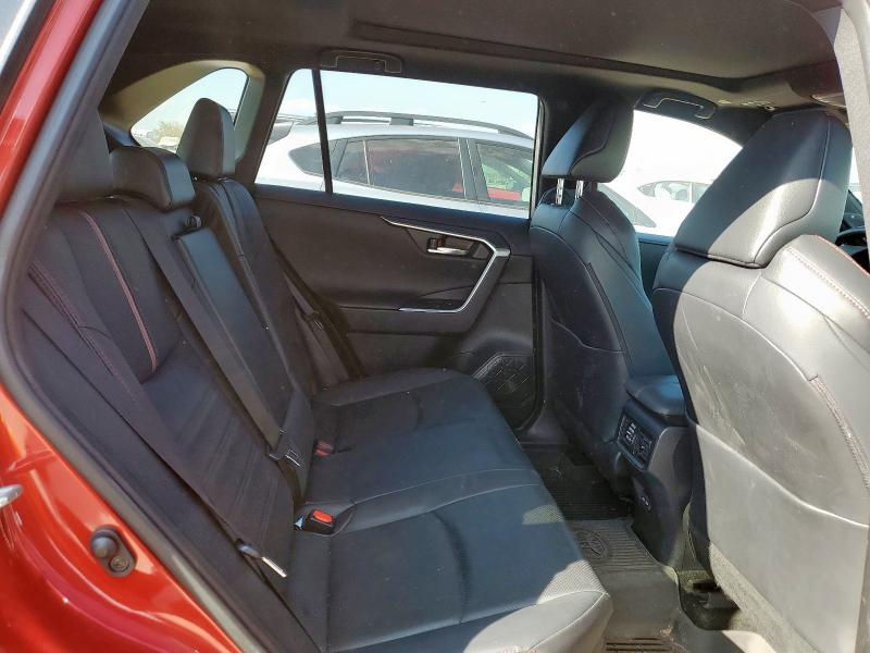 Photo 11 from auction – 2023 TOYOTA RAV4 PRIME with VIN JTMFB3FV4PD159082