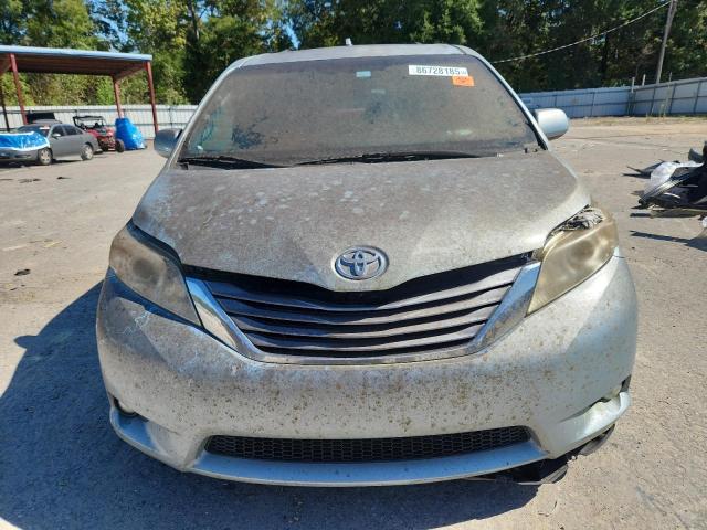 Photo 5 from auction – 2016 TOYOTA SIENNA XLE with VIN 5TDYK3DC1GS719400