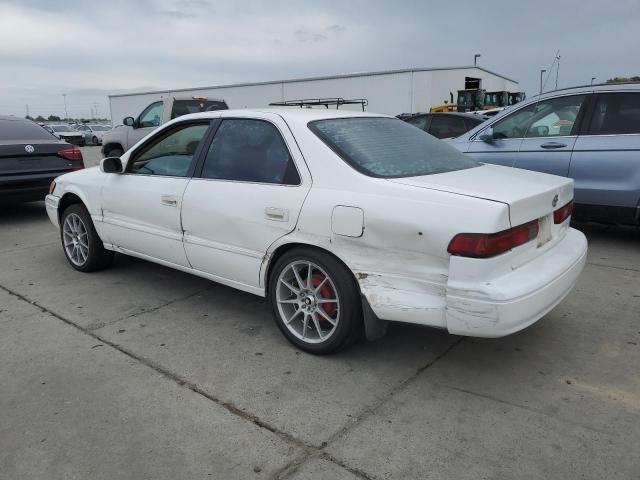 Photo 2 from auction – 1997 TOYOTA CAMRY CE with VIN 4T1BG22K3VU004585