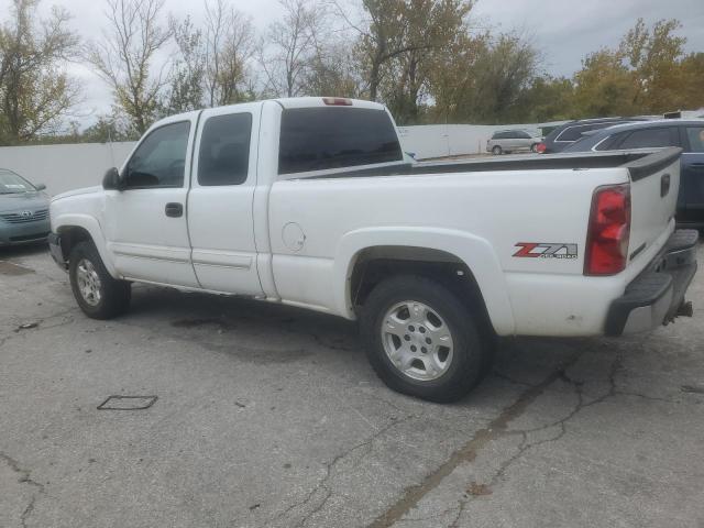 Photo 2 from auction – 2003 CHEVROLET SILVERADO with VIN 1GCEK19T23E370960