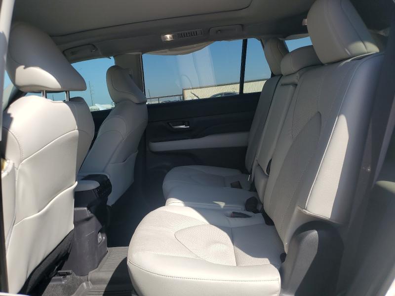 Foto 11 de la subasta – 2024 TOYOTA GRAND HIGH con VIN 5TDAAAA52RS017376
