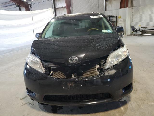Photo 5 from auction – 2011 TOYOTA SIENNA LE with VIN 5TDKK3DC7BS069826