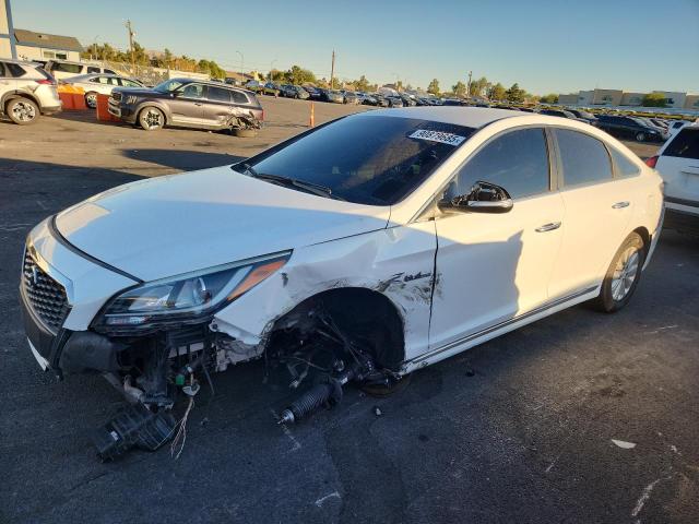 HYUNDAI SONATA HYB 2017 with VIN KMHE24L11HA059555 - Photo from auction