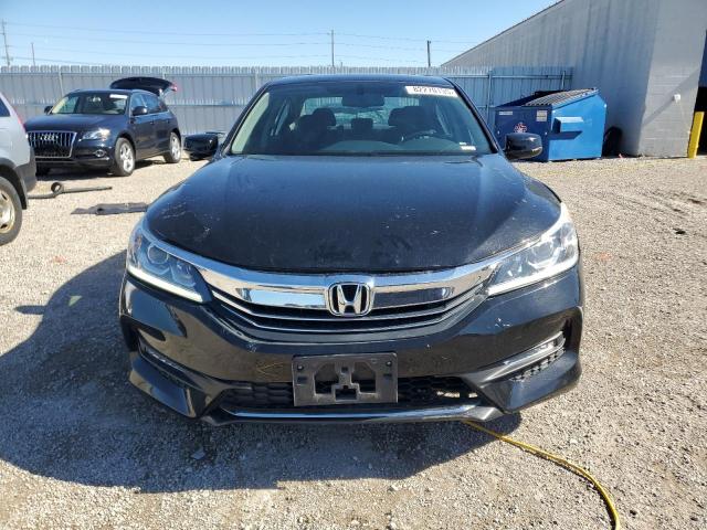 Photo 5 from auction – 2017 HONDA ACCORD EXL with VIN 1HGCR3F82HA036636
