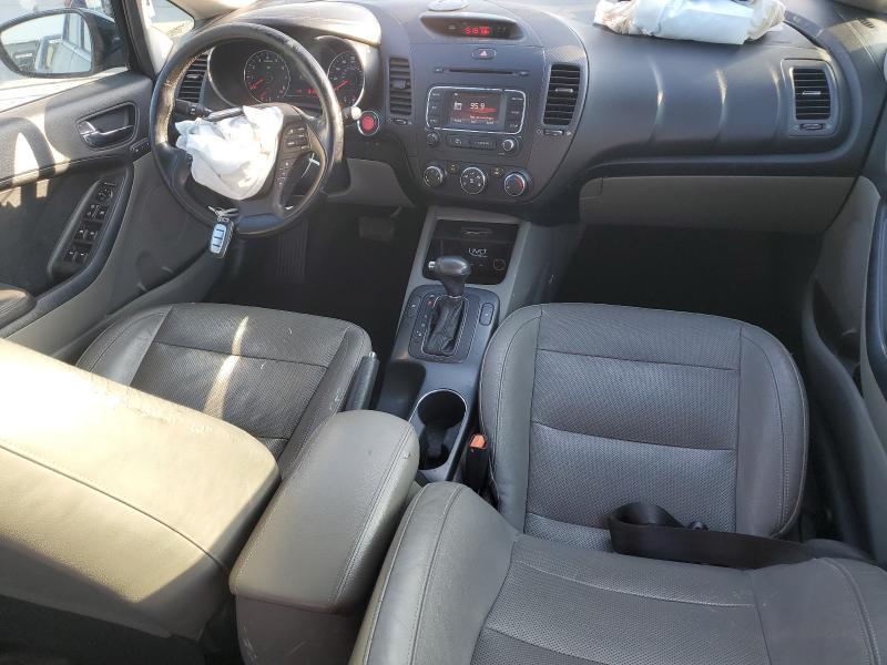 Photo 8 from auction – 2015 KIA FORTE EX with VIN KNAFZ4A85F5309905