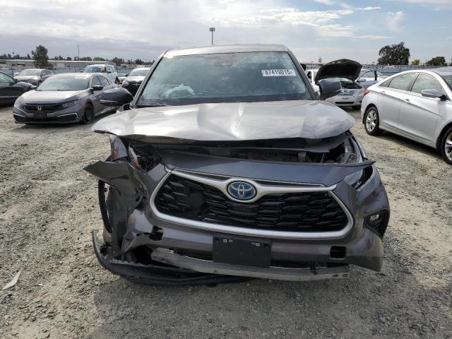 Photo 5 from auction – 2023 TOYOTA HIGHLANDER with VIN 5TDBBRCH4PS568381