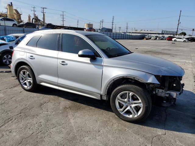 Photo 4 from auction – 2019 AUDI Q5 PREMIUM with VIN WA1ANAFY6K2089132