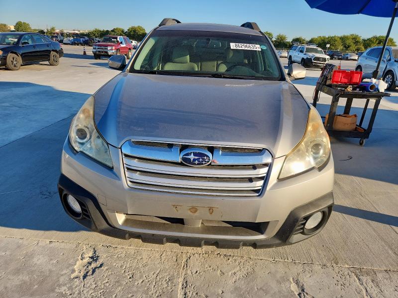 Снимка 5 от търг – 2014 SUBARU OUTBACK 2. с VIN 4S4BRCLC8E3270858