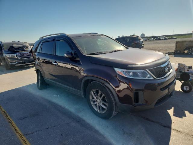 Photo 4 from auction – 2015 KIA SORENTO LX with VIN 5XYKT3A60FG556915