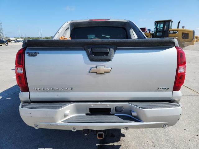 Photo 6 from auction – 2011 CHEVROLET AVALANCHE with VIN 3GNMCFE05BG146419
