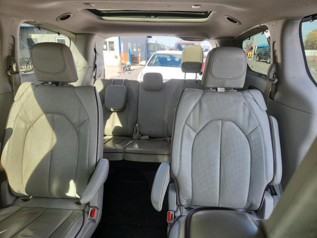 Photo 10 from auction – 2017 CHRYSLER PACIFICA L with VIN 2C4RC1GG6HR812735