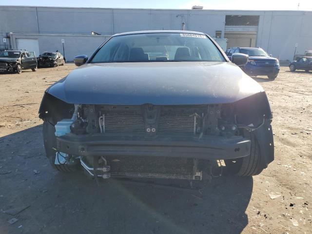 Photo 5 from auction – 2017 VOLKSWAGEN JETTA S with VIN 3VW2B7AJ6HM336681