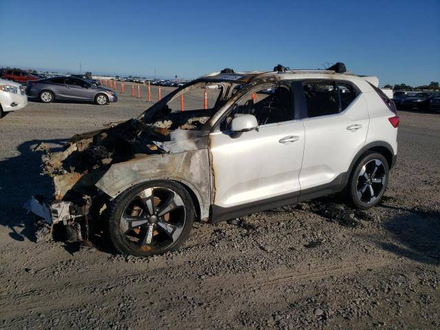 VOLVO XC40 T4 IN 2019 with VIN YV4AC2HL8K2103239 - Photo from auction
