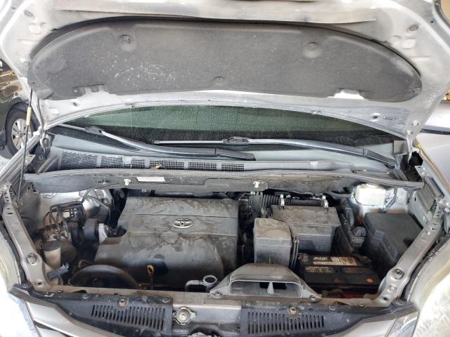 Photo 12 from auction – 2011 TOYOTA SIENNA XLE with VIN 5TDYK3DC2BS169987