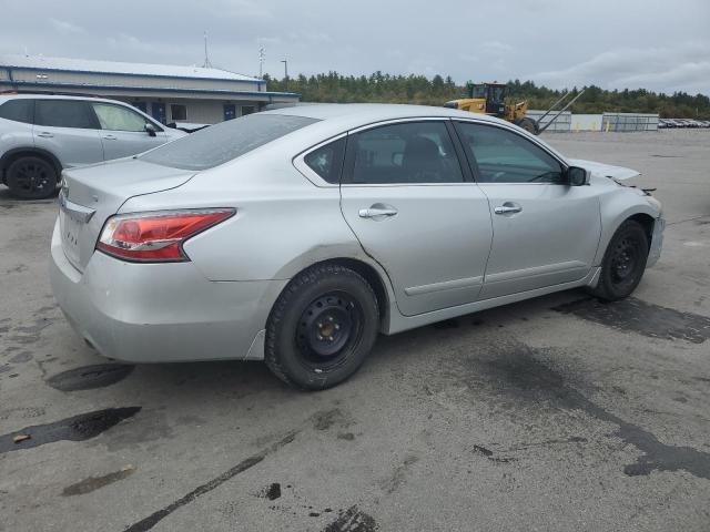 Photo 3 from auction – 2015 NISSAN ALTIMA 2.5 with VIN 1N4AL3AP8FC469682