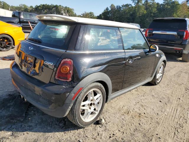 Photo 3 from auction – 2009 MINI COOPER S with VIN WMWMF73559TW85914