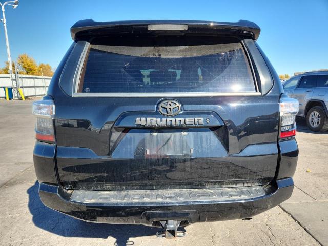 Photo 6 from auction – 2022 TOYOTA 4RUNNER SR with VIN JTEMU5JR5N6003315