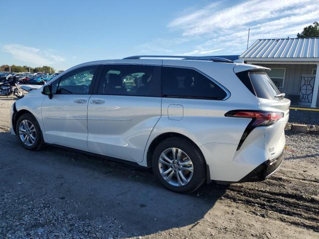 Photo 2 from auction – 2024 TOYOTA SIENNA LIM with VIN 5TDESKFC0RS145322