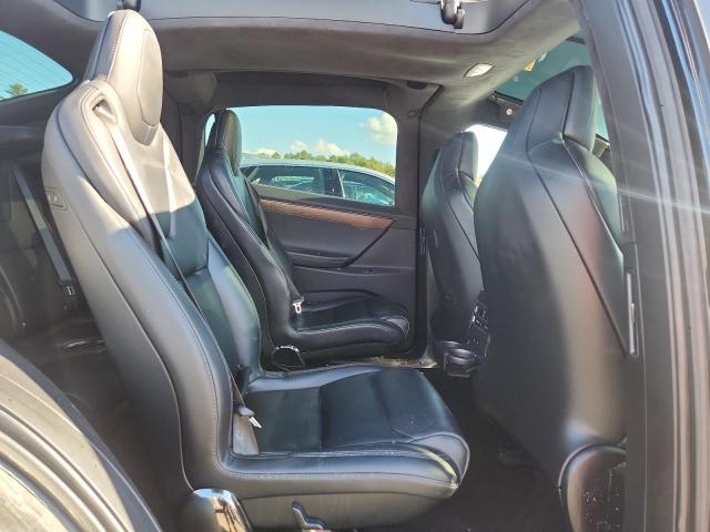 Photo 11 from auction – 2018 TESLA MODEL X with VIN 5YJXCBE25JF120309