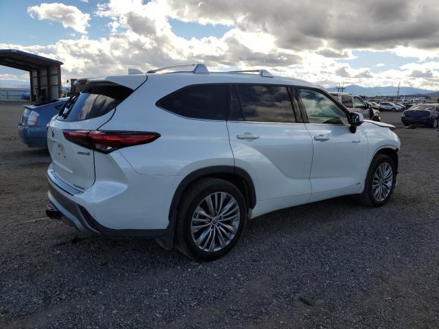Photo 3 from auction – 2021 TOYOTA HIGHLANDER with VIN 5TDEBRCHXMS039705