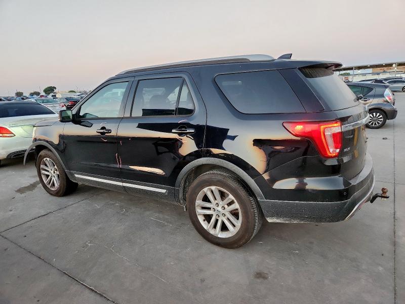 Photo 2 from auction – 2017 FORD EXPLOR XLT with VIN 1FM5K7DH7HGB44877