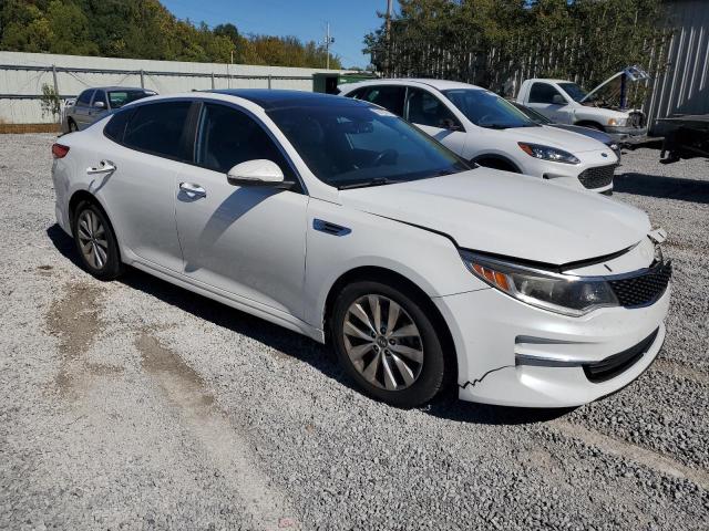 Photo 4 from auction – 2016 KIA OPTIMA EX with VIN 5XXGU4L32GG005421