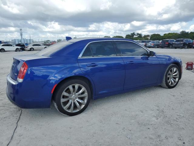 Photo 3 from auction – 2018 CHRYSLER 300 TOURIN with VIN 2C3CCAAG8JH262176