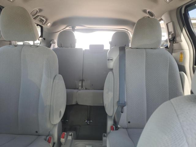 Photo 10 from auction – 2014 TOYOTA SIENNA LE with VIN 5TDKK3DC6ES475052