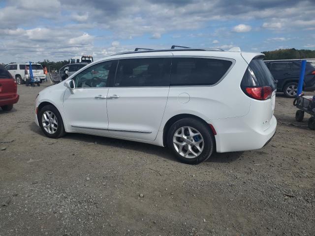 Photo 2 from auction – 2017 CHRYSLER PACIFICA TOURING L PLUS with VIN 2C4RC1EG0HR832627