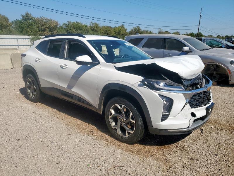 Photo 4 from auction – 2024 CHEVROLET TRAX 1LT with VIN KL77LHE20RC017226