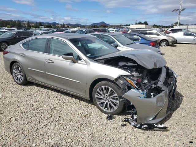 Photo 4 from auction – 2021 LEXUS ES 300H with VIN 58ADA1C15MU011720