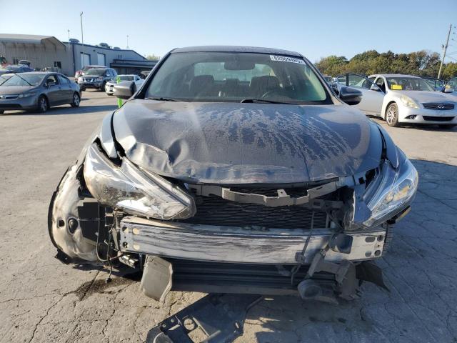 Photo 5 from auction – 2017 NISSAN ALTIMA 2.5 with VIN 1N4AL3AP4HC205233