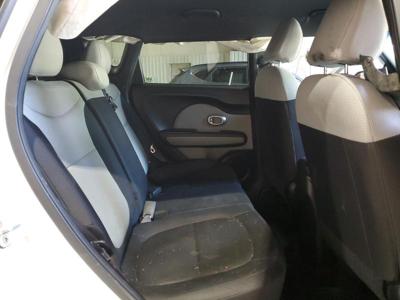 Photo 10 from auction – 2016 KIA SOUL with VIN KNDJN2A27G7293835